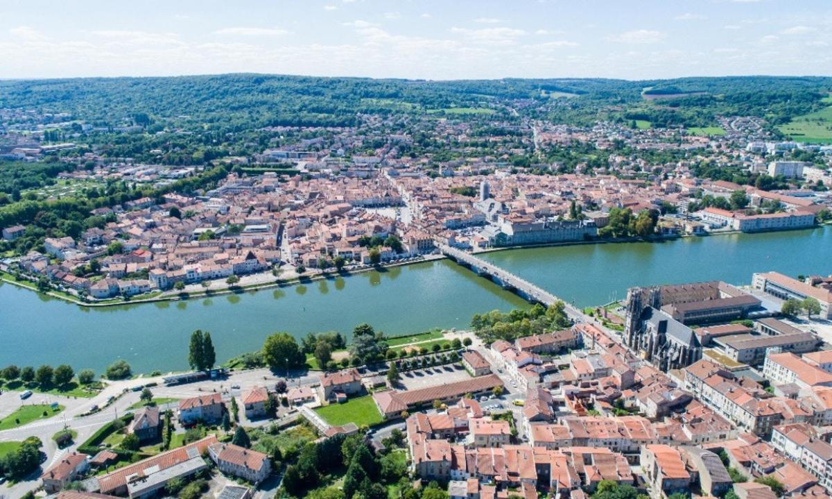 Maisonnette Atypique Du Centre Apartment Pont-a-Mousson